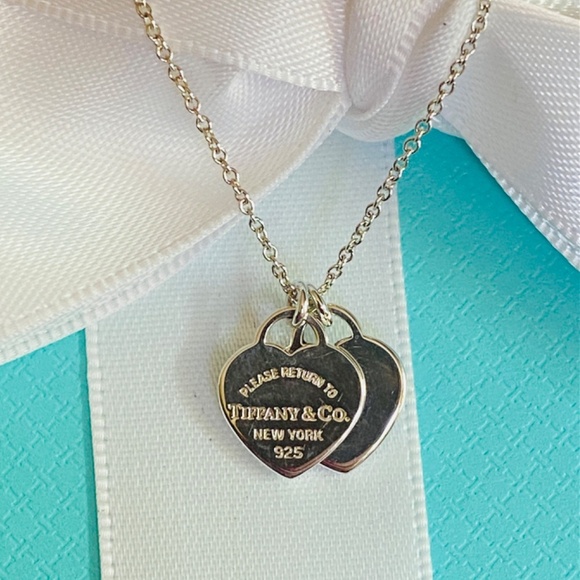 Tiffany & Co. Return to Tiffany 925 Sterling Silver Double Heart Necklace w/box - Picture 3 of 7